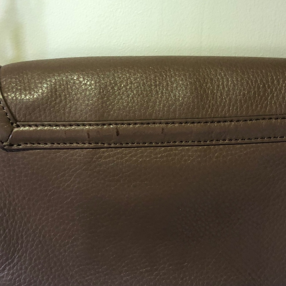 Tory Burch Amanda Crossbody - Picture 5 of 7